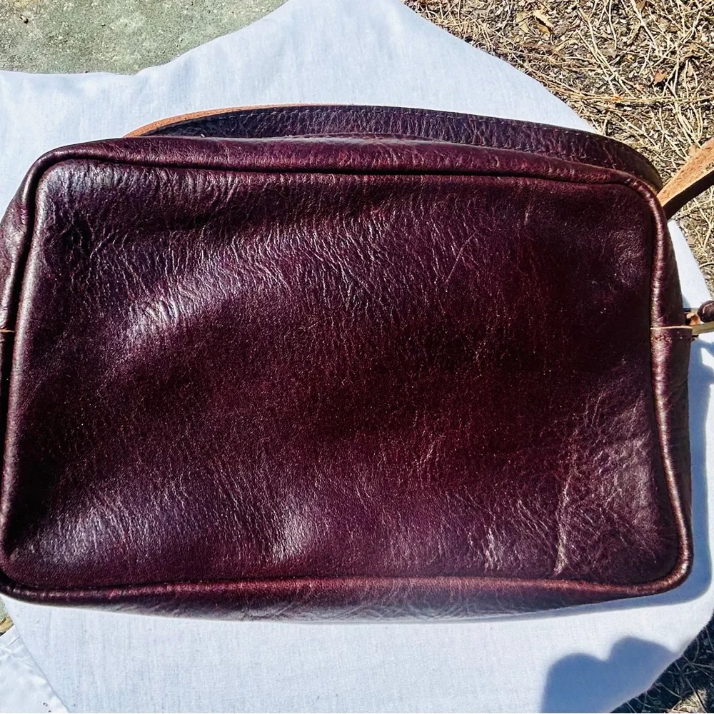 Portland Leather Camera Bag Purse, Coldbrew - Picture 2 of 3
